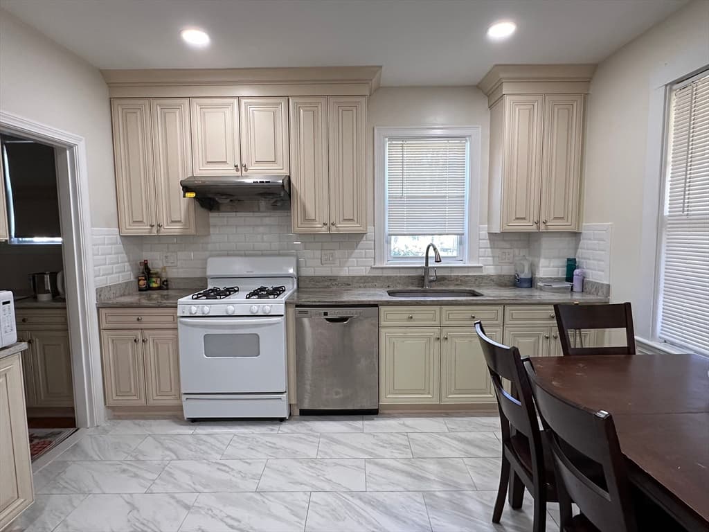 396 Highland Ave #1 photo 5