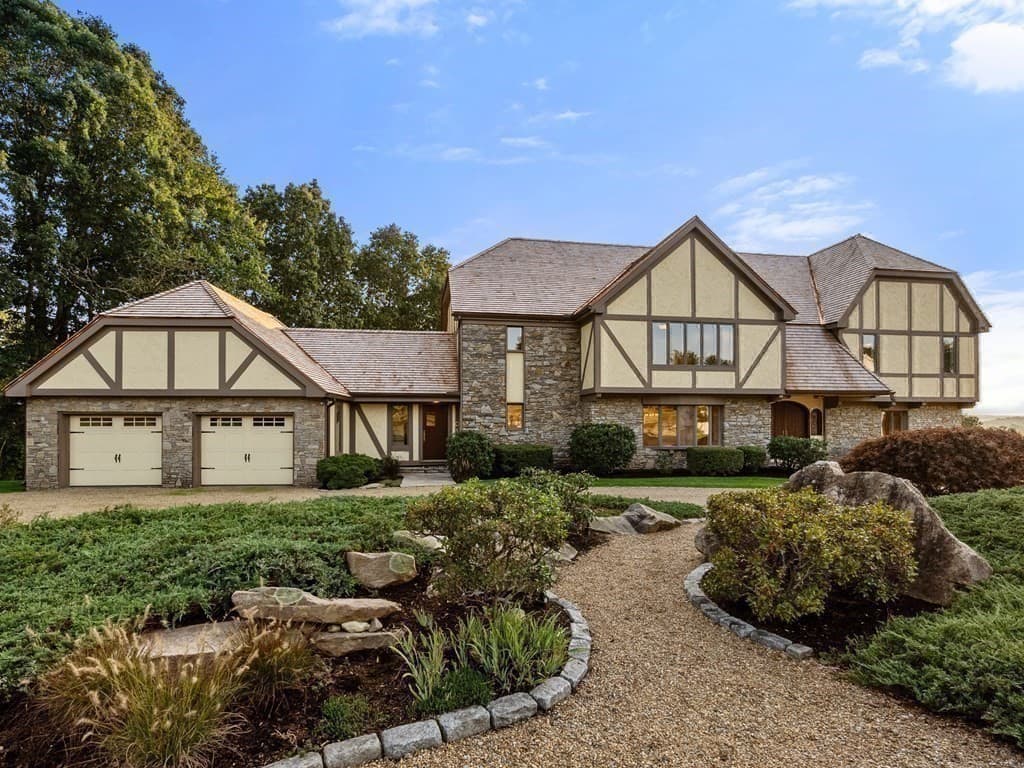 12 Jefferson Rd