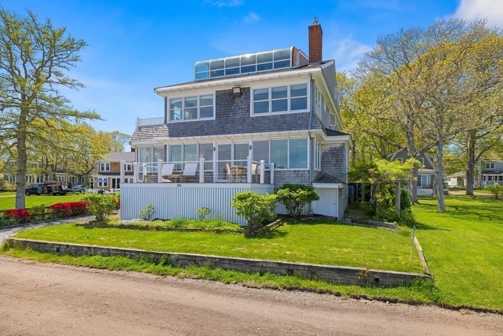25 Bay Rd photo 3