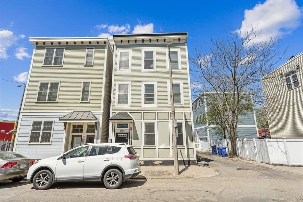 104 D St. #1 photo 2