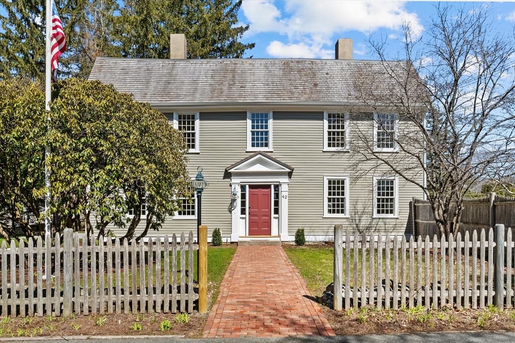 42 Summer St