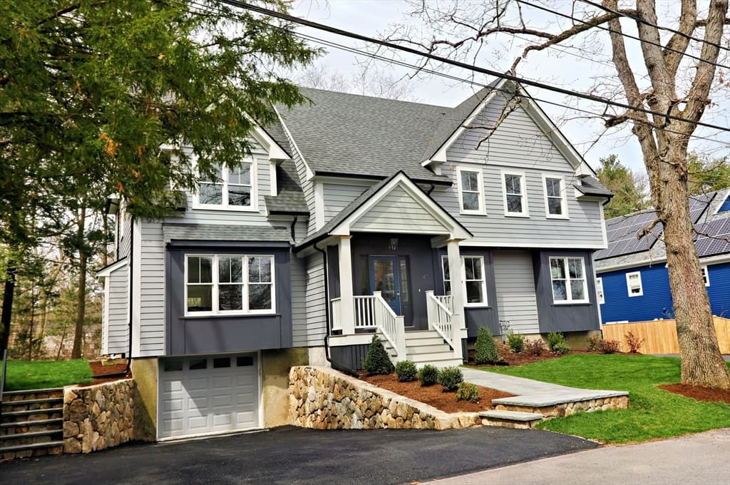 41 Curve St
