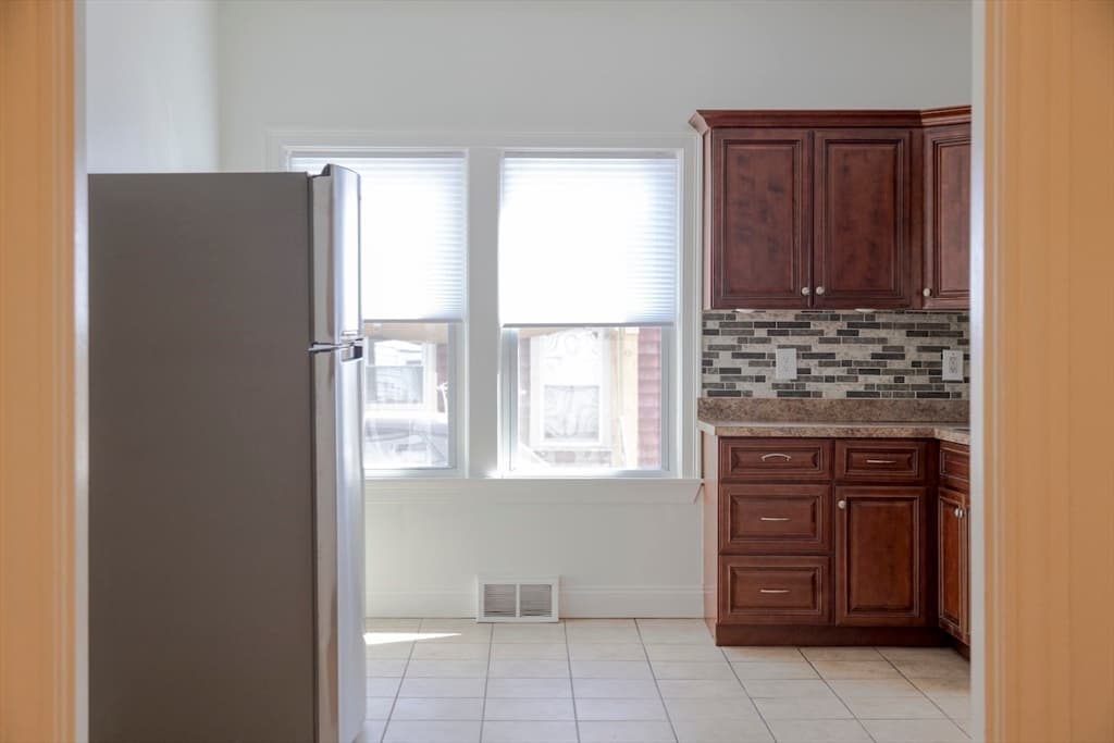 1 Louisburg Pl #1 photo 4