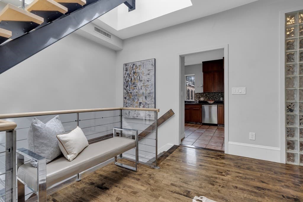 1688 Washington St #4 photo 5