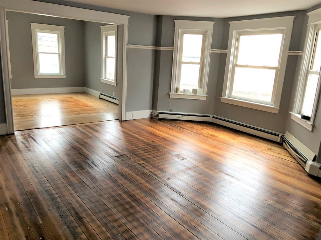 542 Bay St #2 photo 5