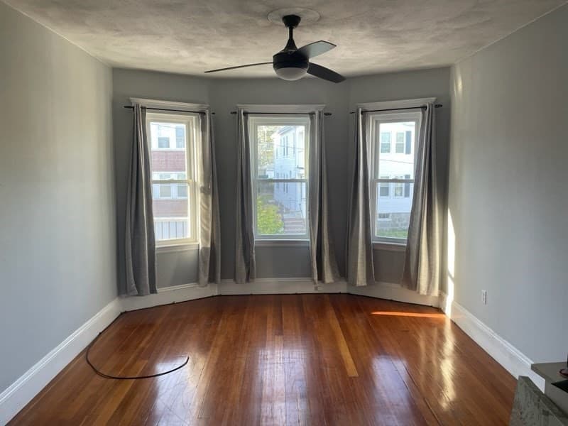 41 Chelmsford St #2 photo 3