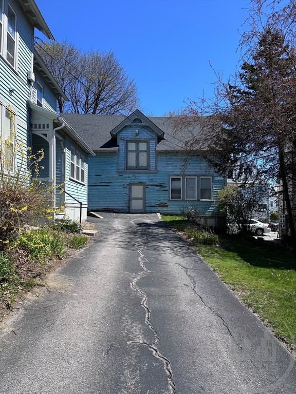 20 Loudon Street #Garage