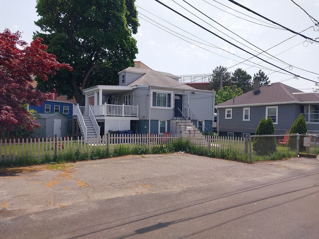 31 Blake St photo 2