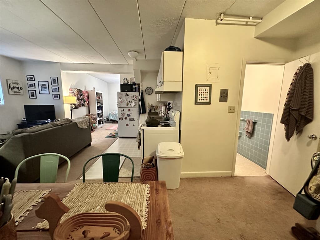 24 Highland Avenue #21 photo 4