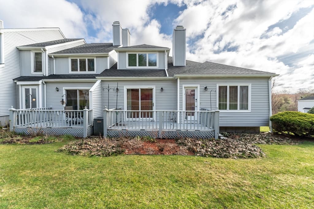 257 Sabin St #15 photo 5