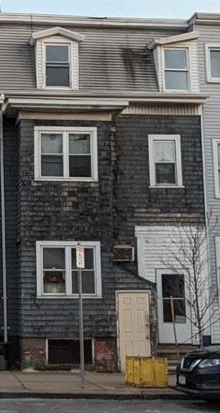 47 Lexington St.
