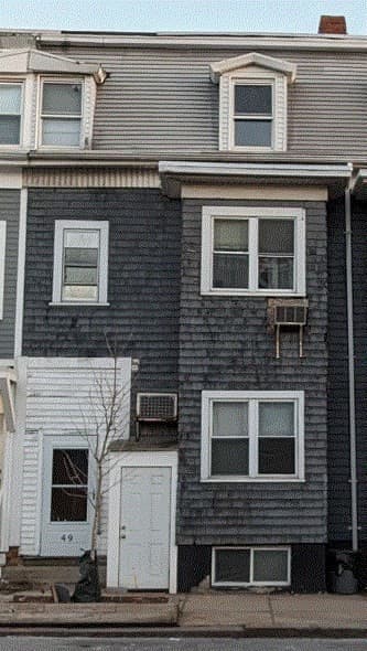49 Lexington St.