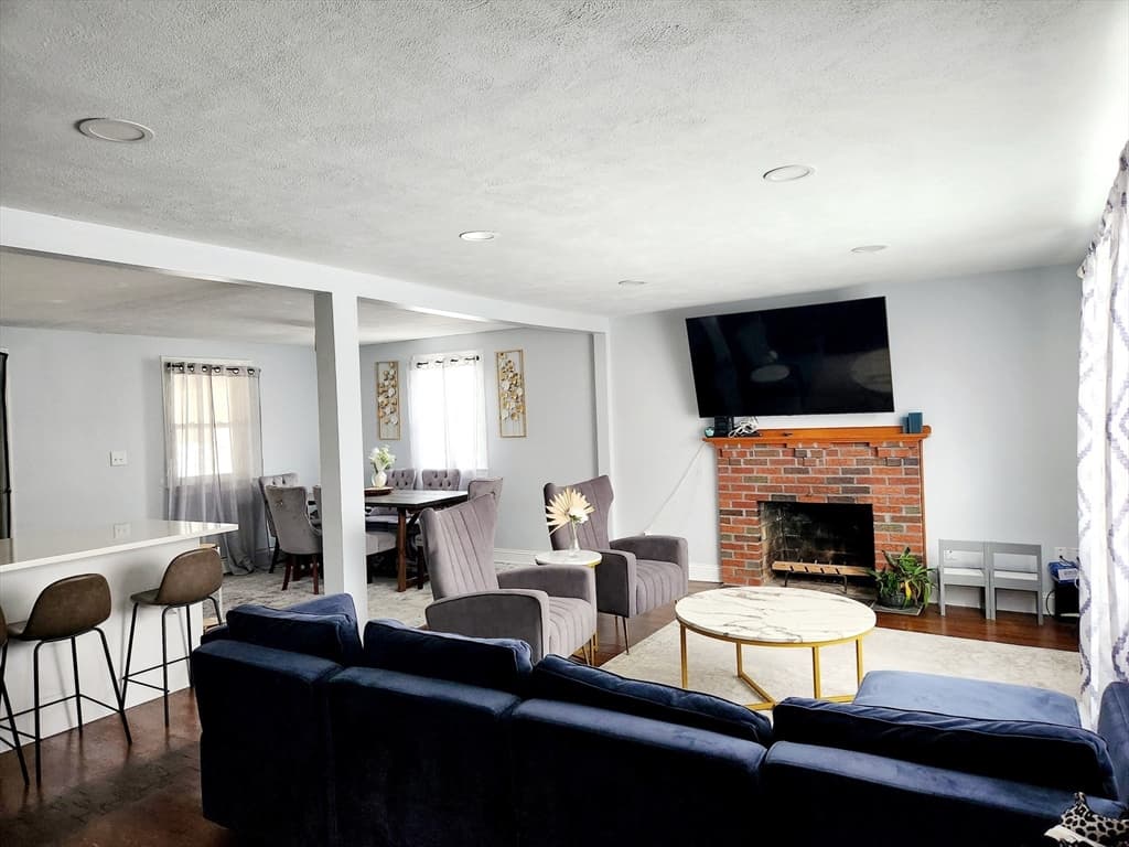 92 Dean Rd #N/A photo 5