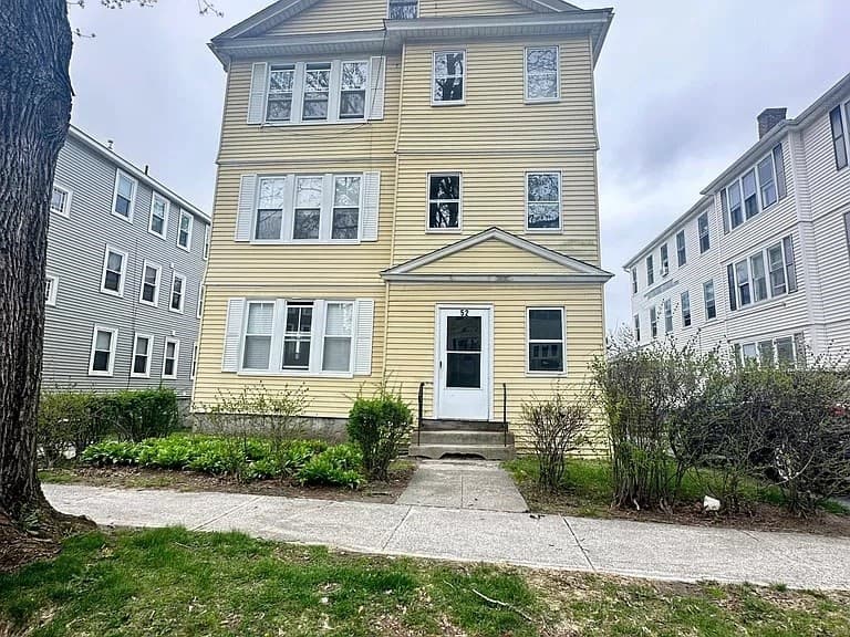 52 Fairfax Road #3