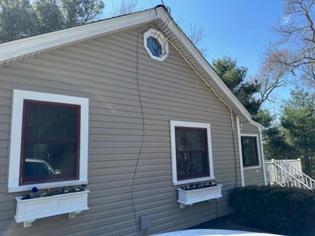 139 Little Sandy Pond Rd photo 2