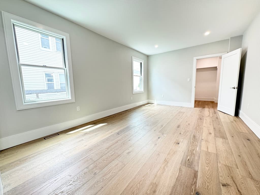 41 Bonner Ave #1 photo 4