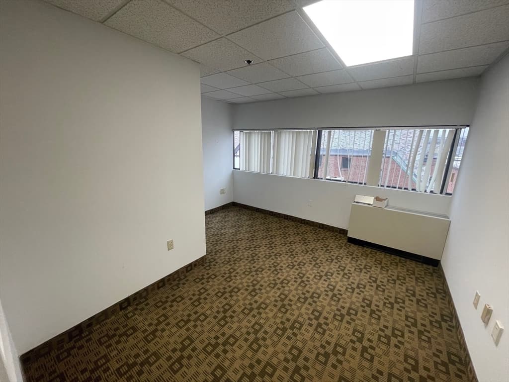 1320 Centre St #405 photo 4