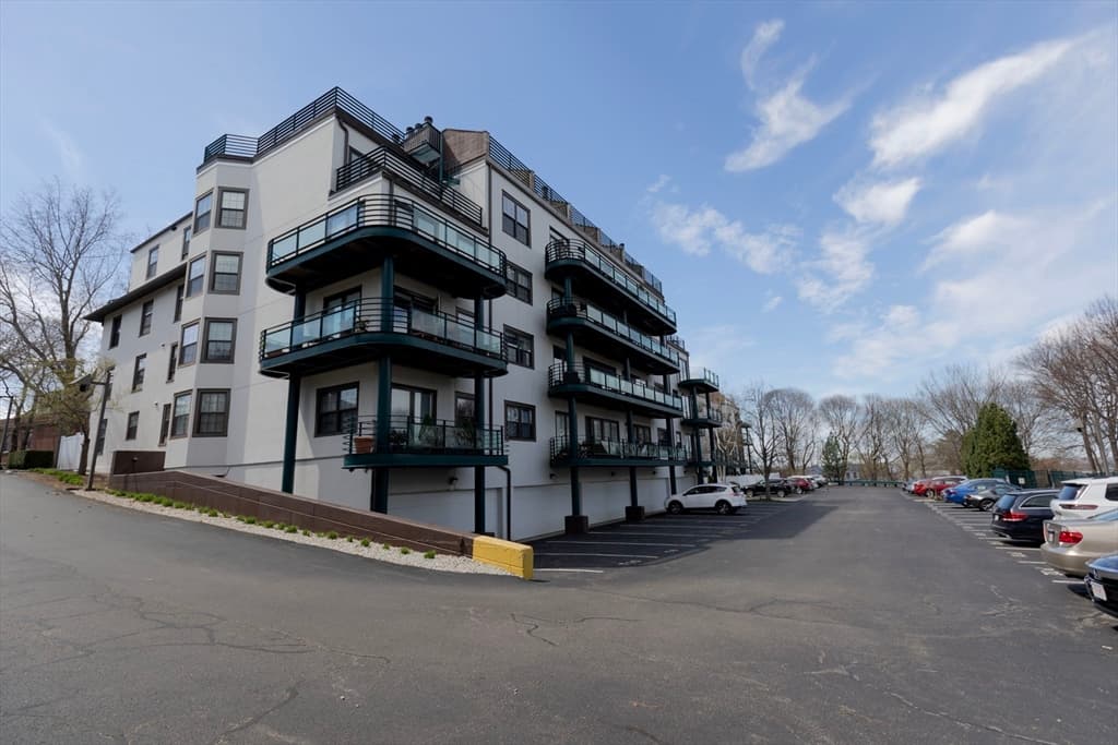 227 Summit Ave #E-203 photo 4