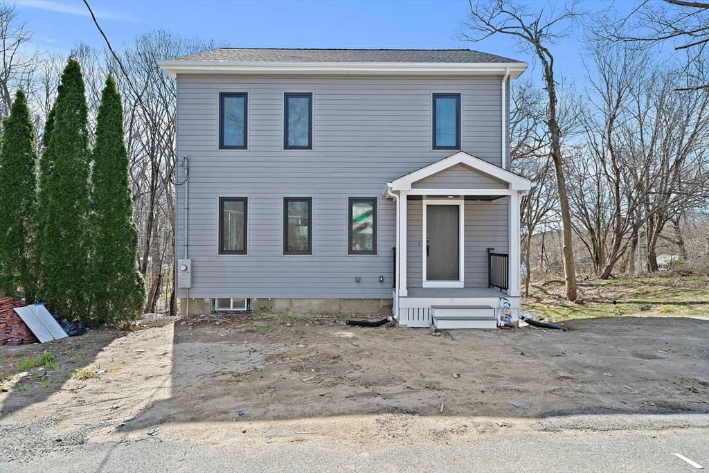 55 Woodland Rd photo 2