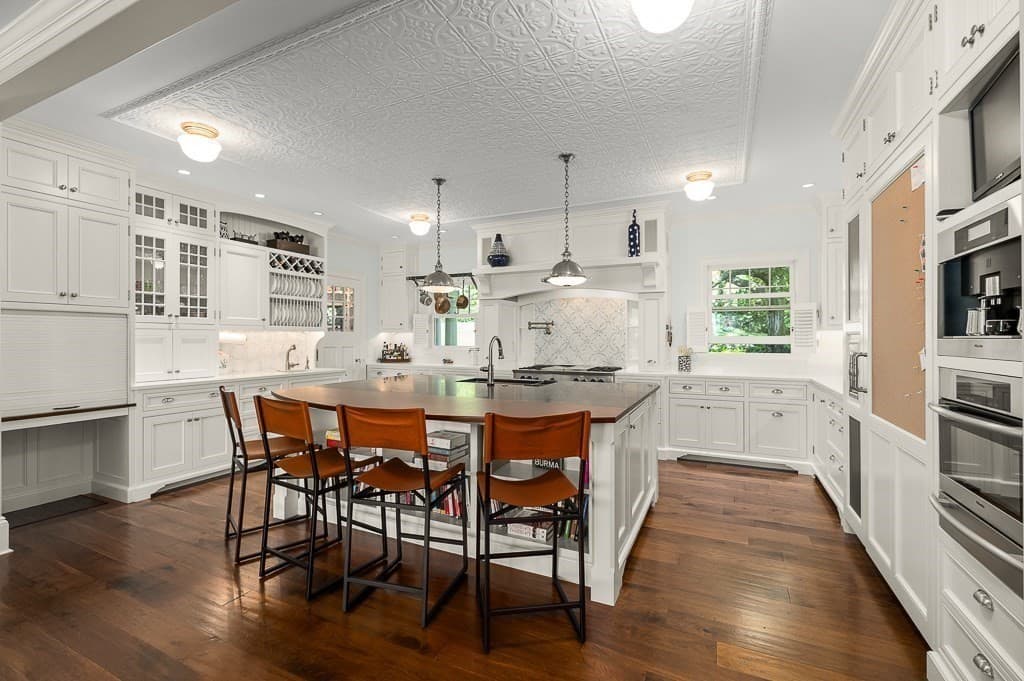 10 Boardman Ave photo 5