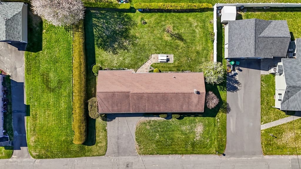 125 Poplar photo 4