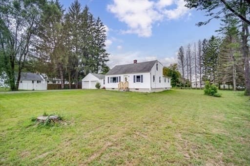 485 Rogers Ave photo 2