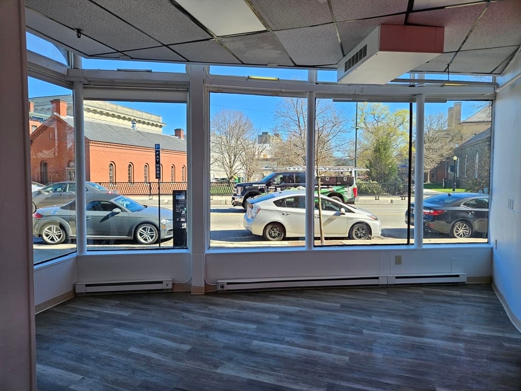 262 Merrimack Street photo 4