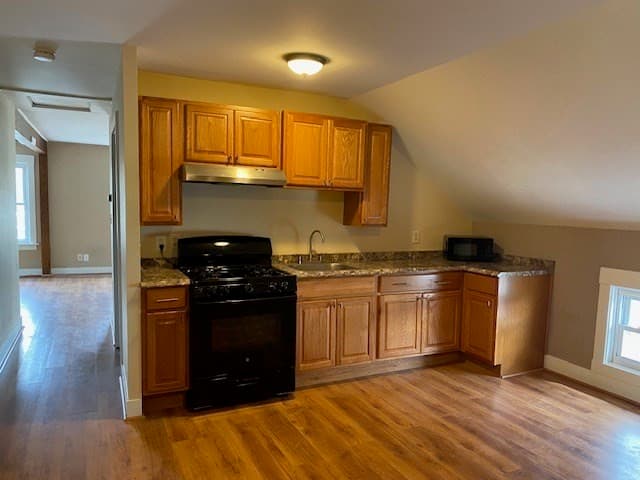 638 Robeson Street` #3