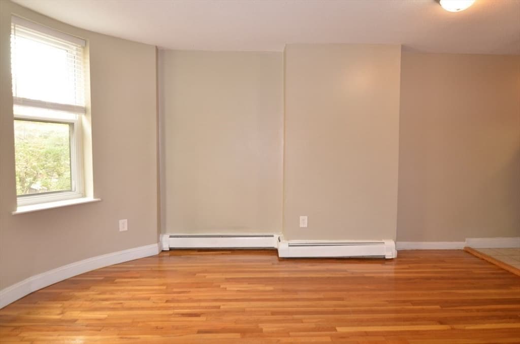 9 Blackwood St #31 photo 3