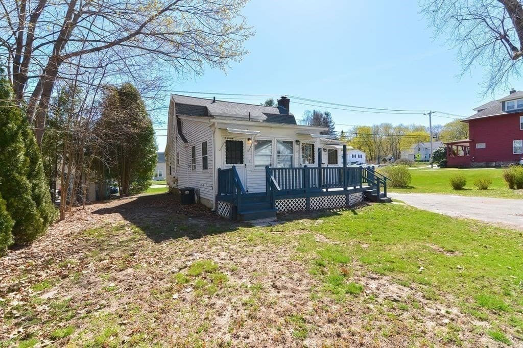 121 Paxton Street photo 5