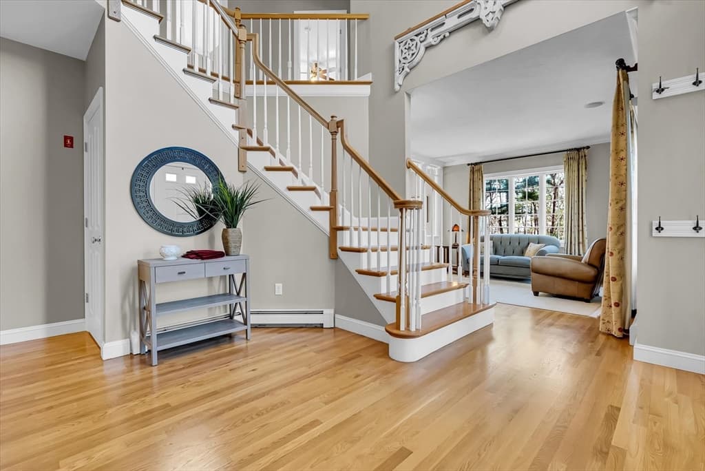 9 Juniper Rd photo 3