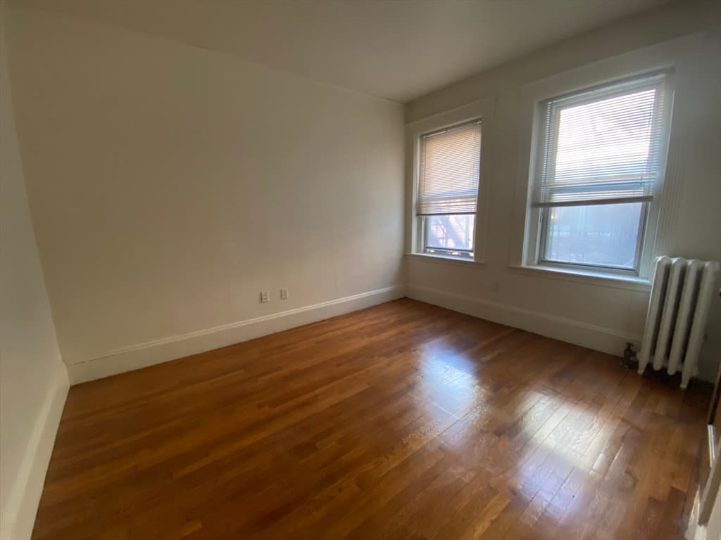 327 Huntington Ave #15 photo 2