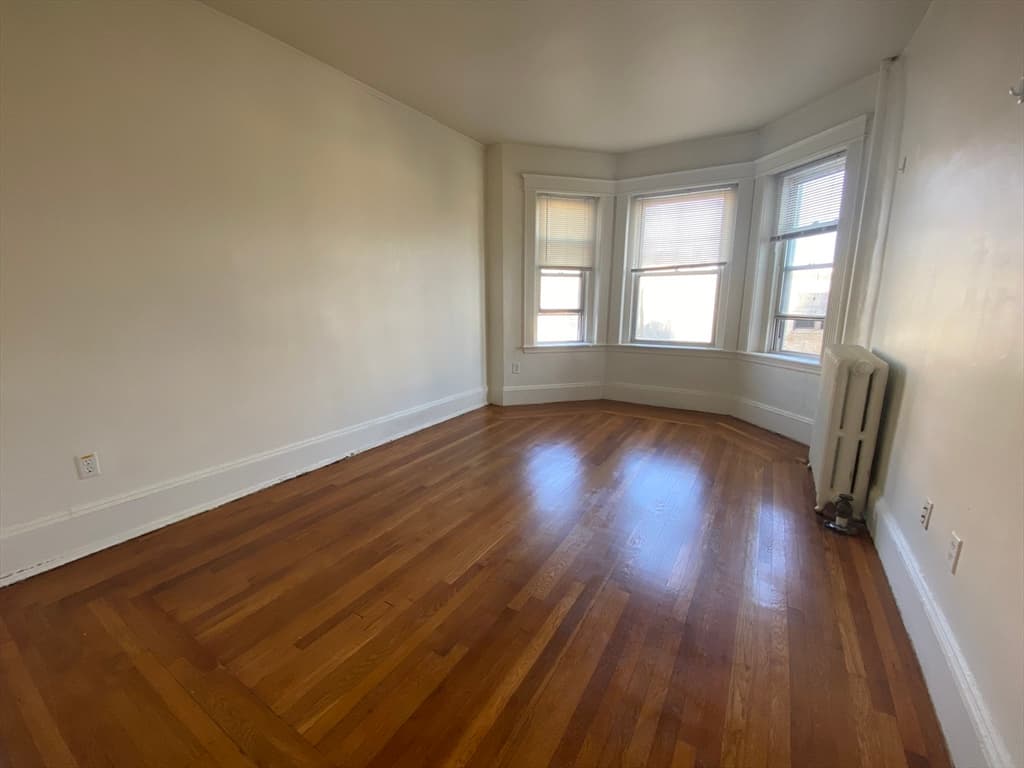 327 Huntington Ave #15