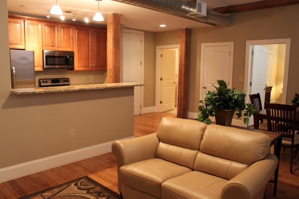 64 Beacon Street #B-304 photo 2