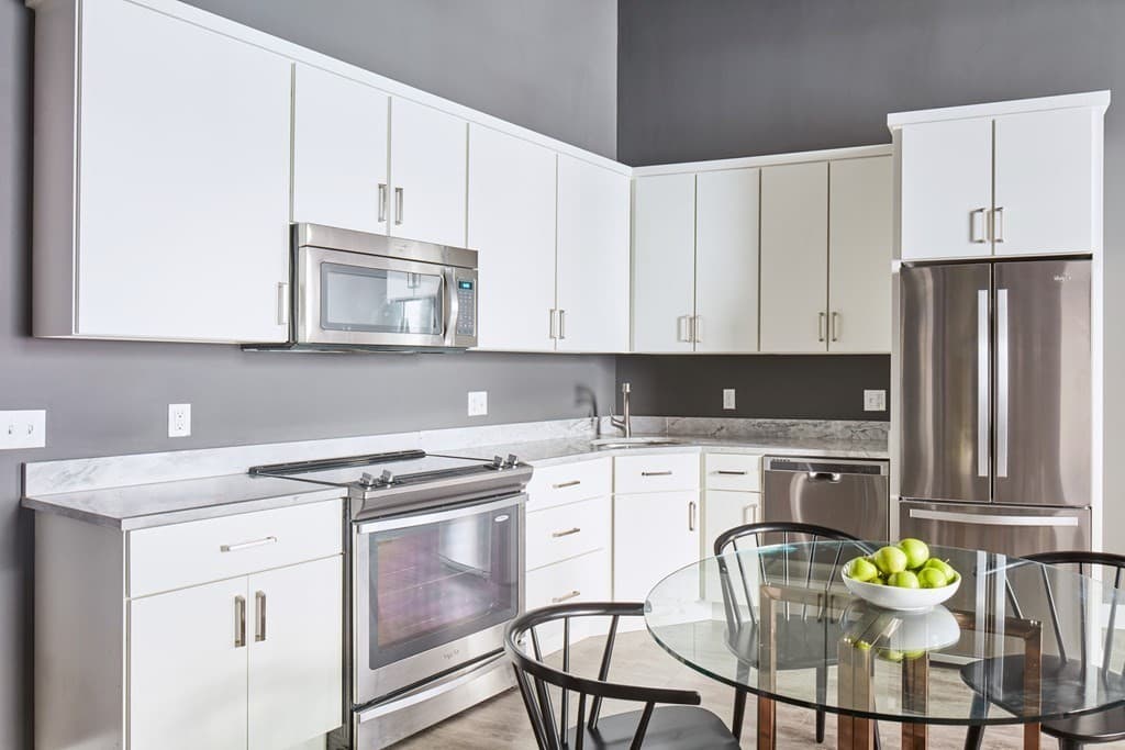 630 Washington #202 photo 3
