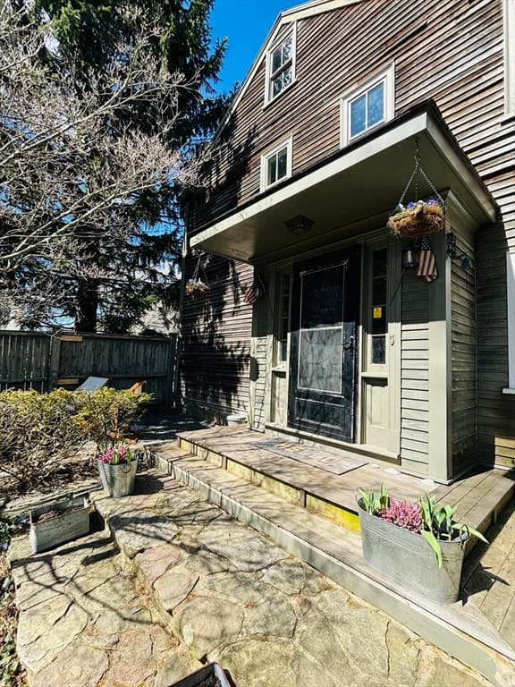 141 Hale St. #3