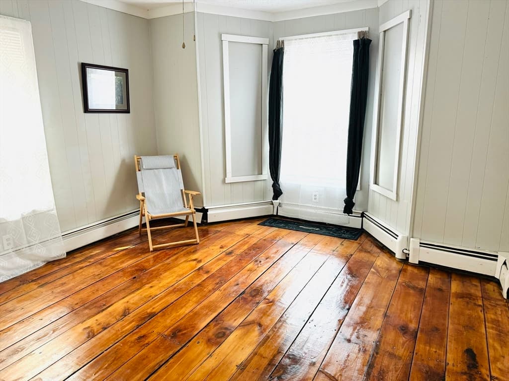 25 Bassett St photo 5