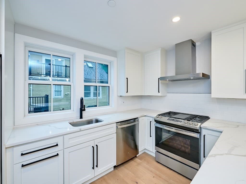 78 Tremont Street photo 4