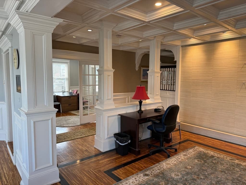691 Washington St #1 photo 5