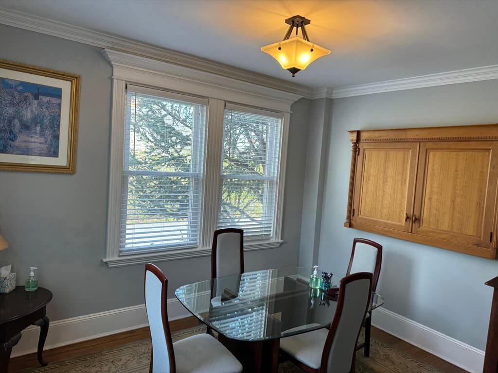 691 Washington St #1 photo 4