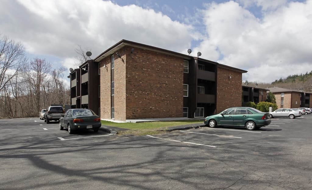 556-560 Mill Street
