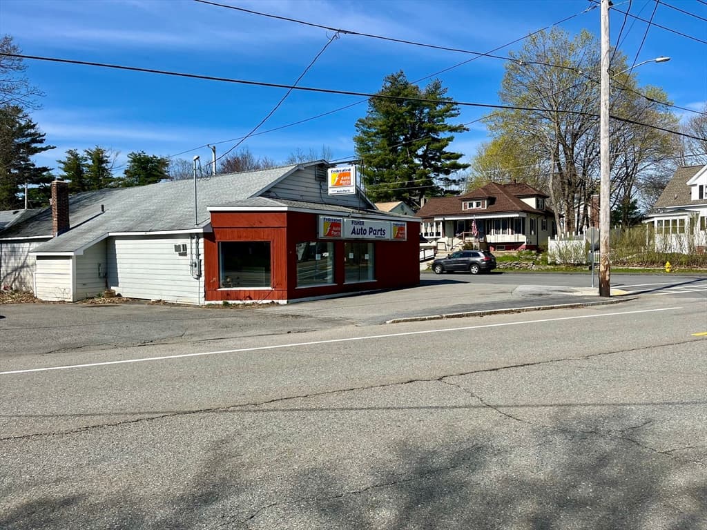 314 West St photo 2