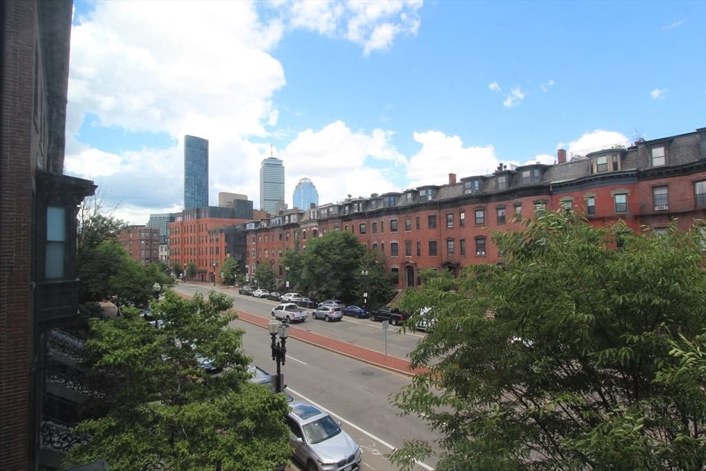 483 Massachusetts Ave #4 photo 4