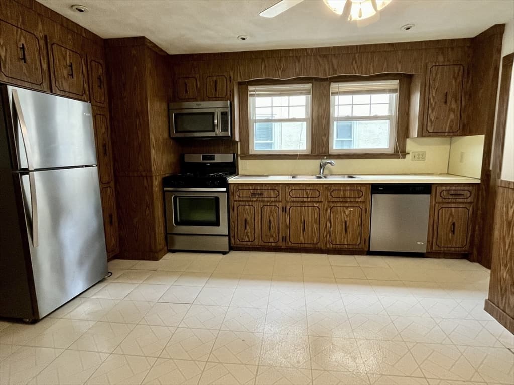 8 Belvoir Rd #8 photo 3