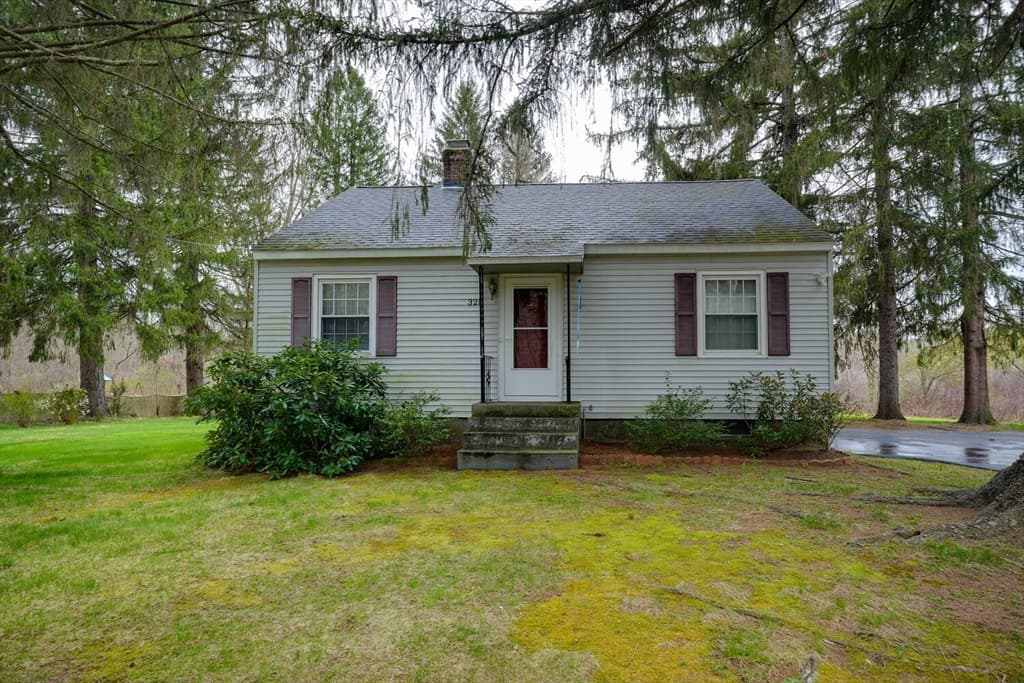325 Church St photo 2