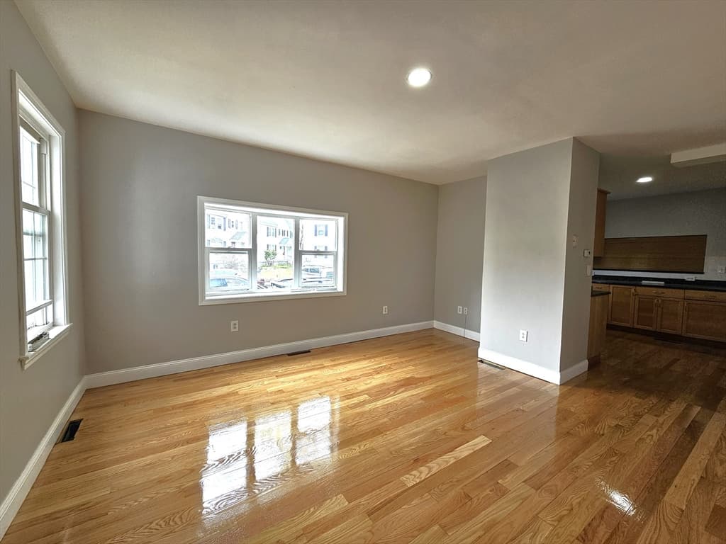 230 South St #1 photo 2