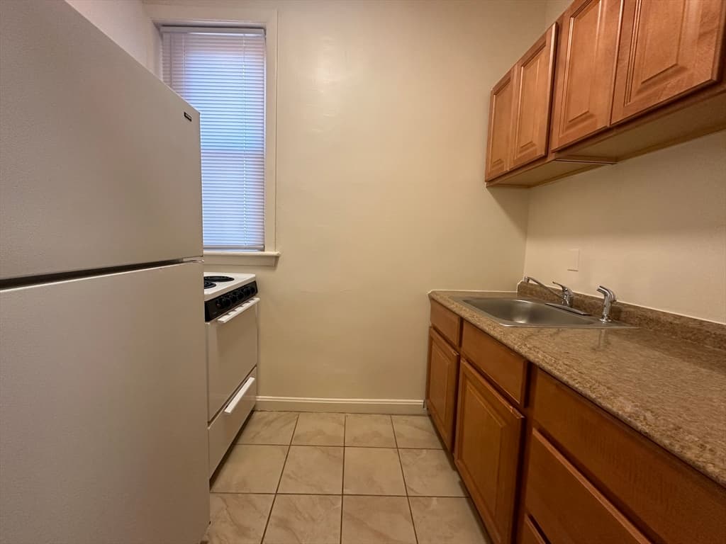 1238 Commonwealth Ave #52 photo 3