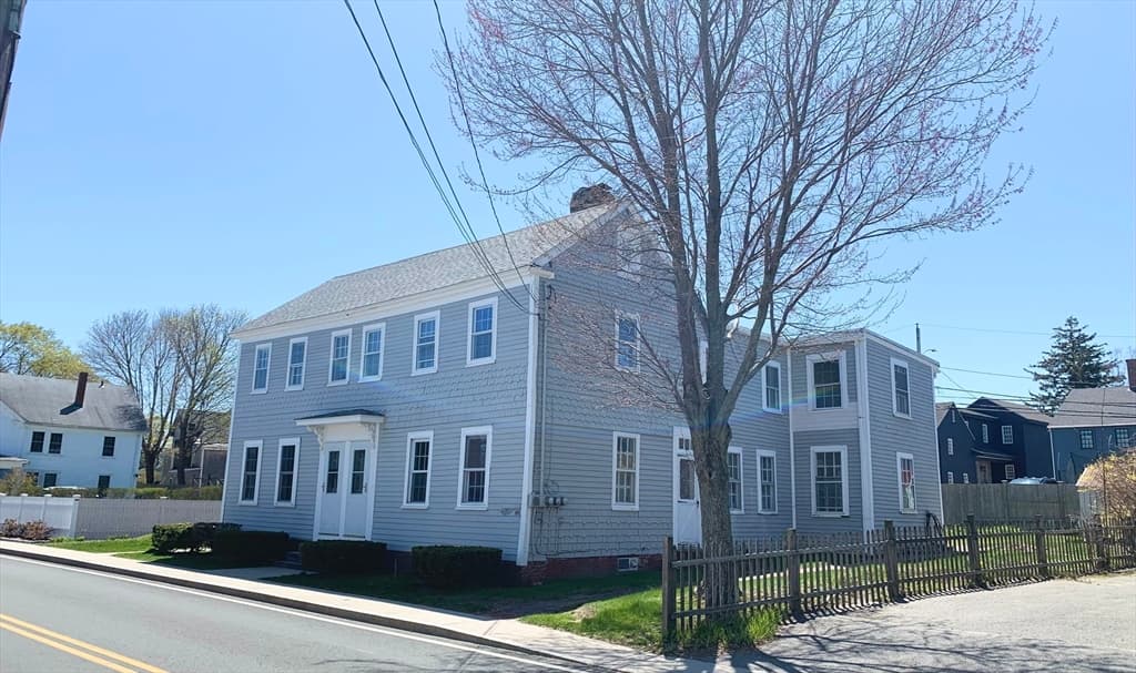 246 Water St #2
