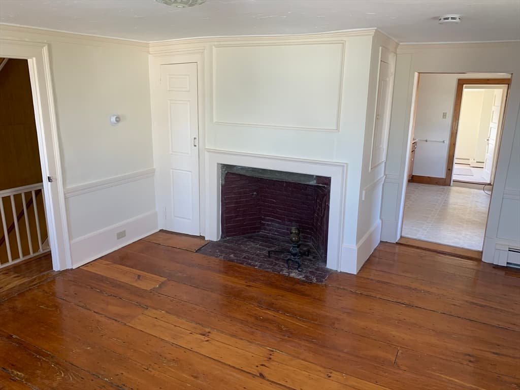 246 Water St #2 photo 5