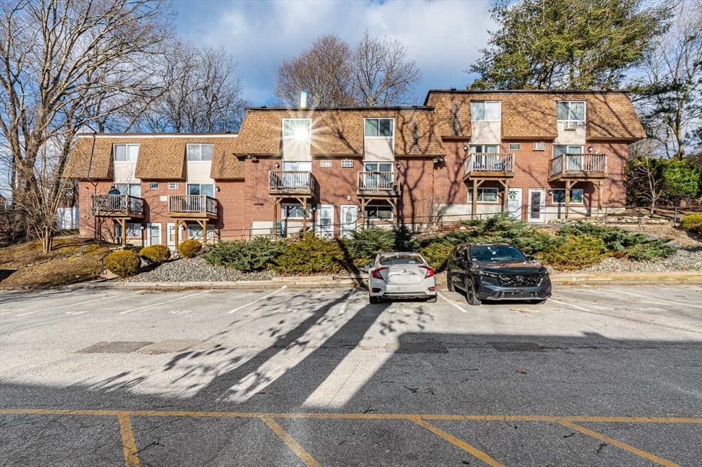 645 Robbins Ave #55
